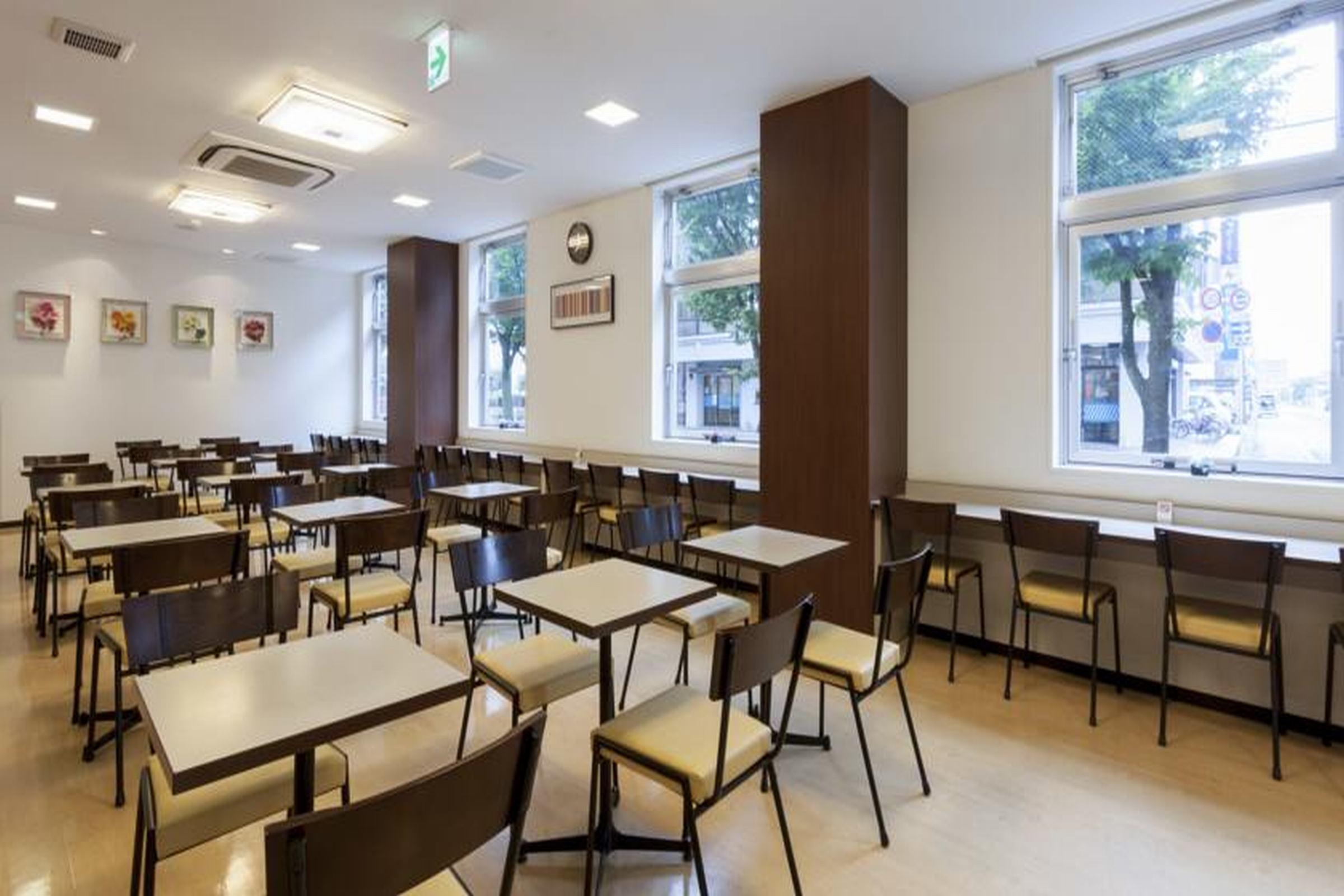 Comfort Hotel Сага Екстериор снимка