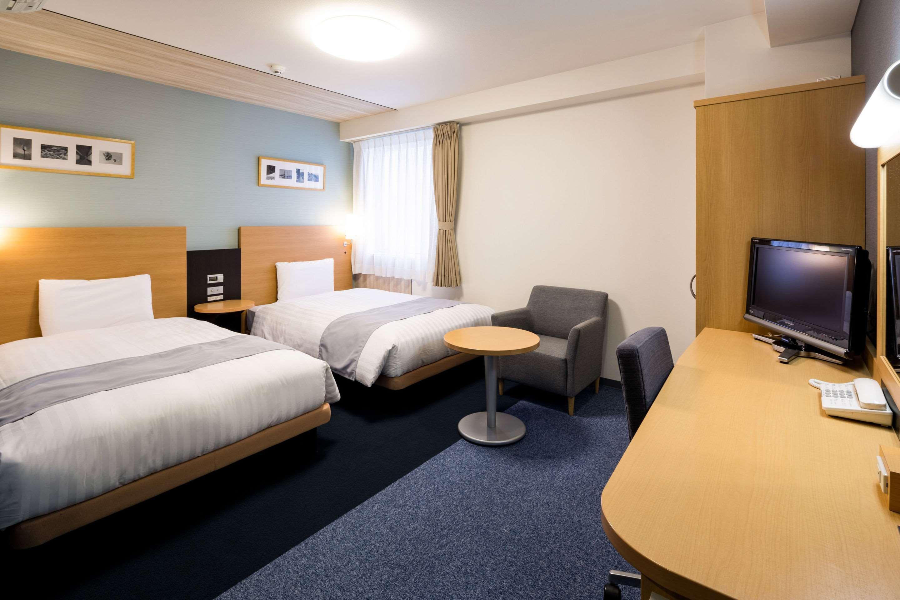 Comfort Hotel Сага Екстериор снимка